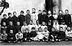 Gr&eacute;zieu la Varenne 1916 - Classes scolaires de l'&eacute;cole primaire